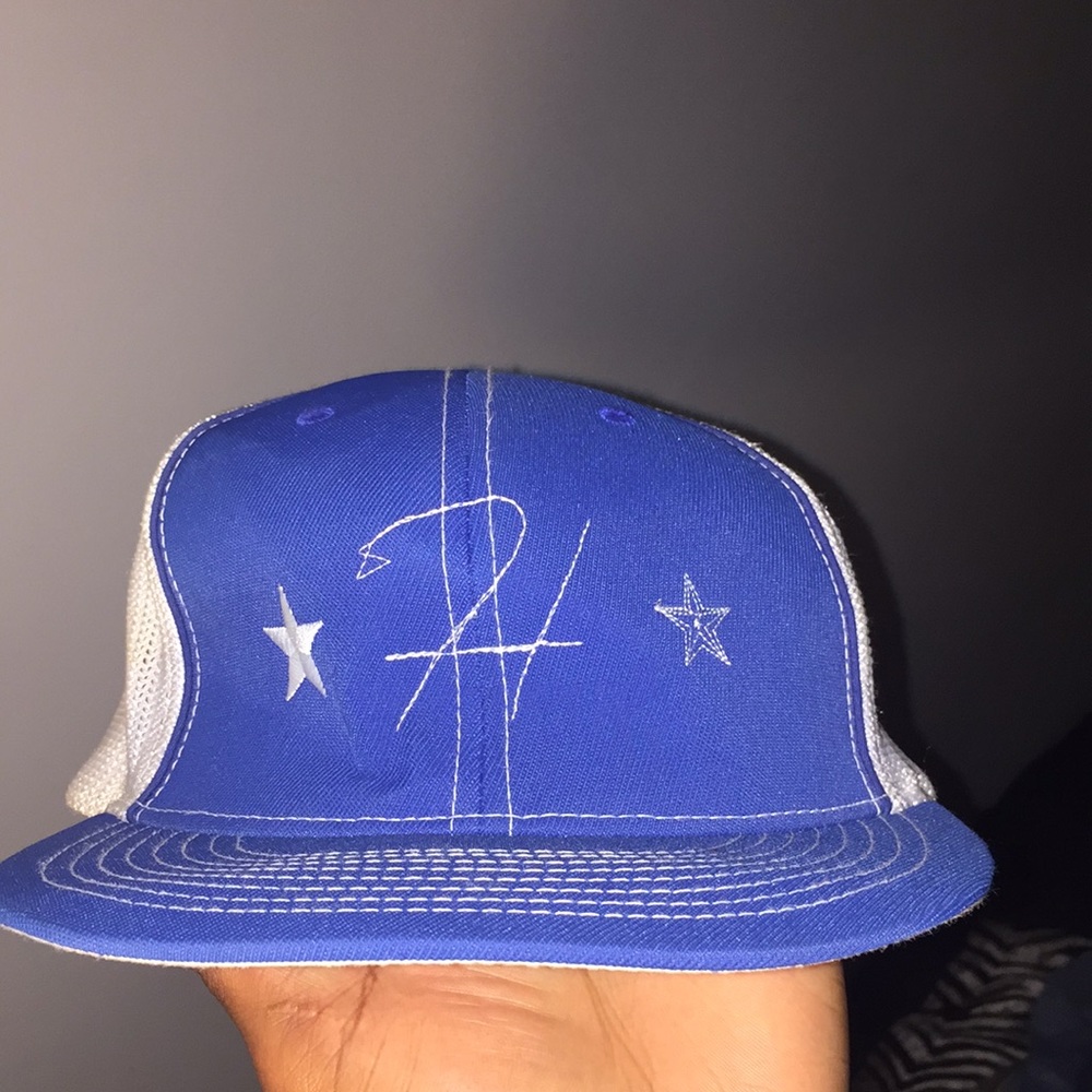BLUE STAR HAT